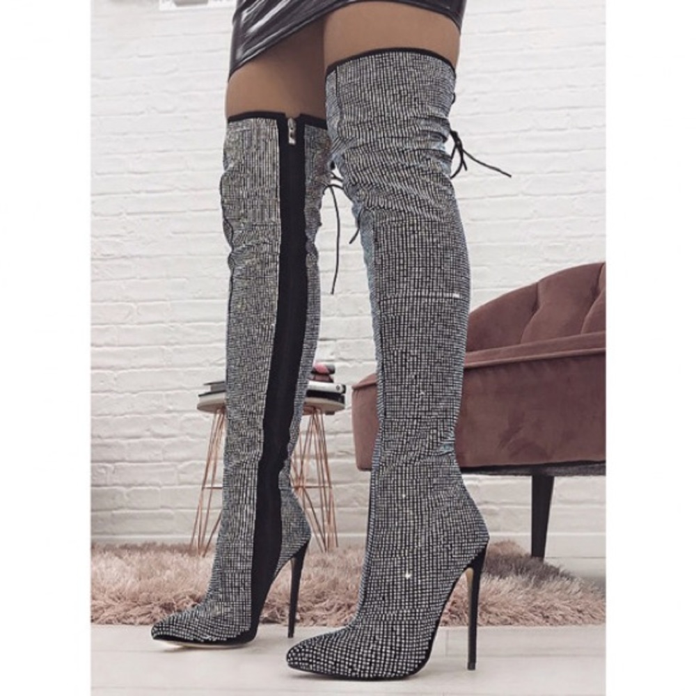 Akila simmi shoes thigh high